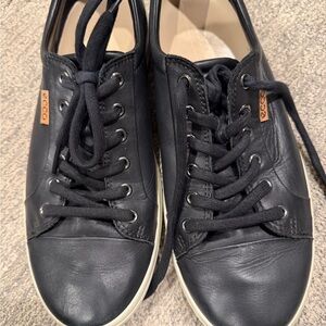 Ecco Men's Dark Leather Sneakers